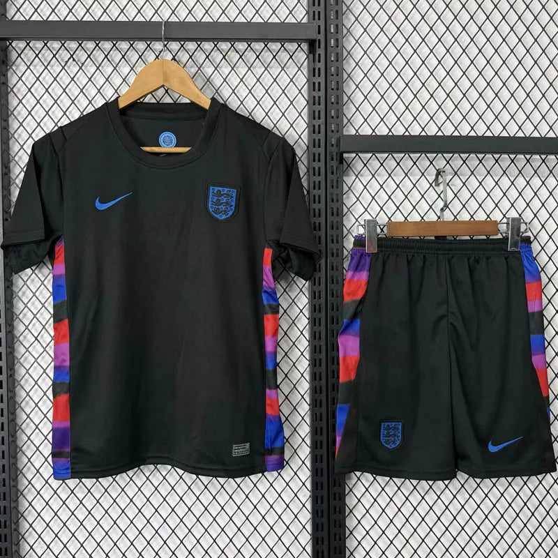 Kit Enfant Angleterre Extérieur 2025/2026