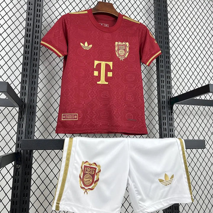 Kit Enfant Bayern Munich 125 ans 2024/2025