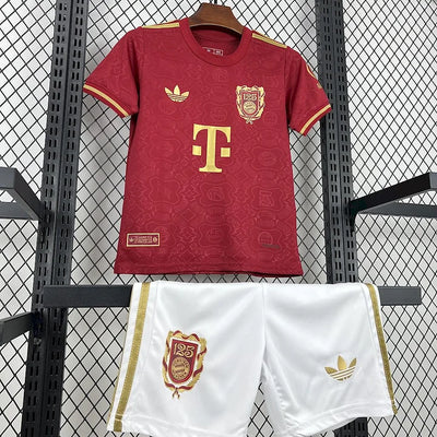 Kit Enfant Bayern Munich 125 ans 2024/2025
