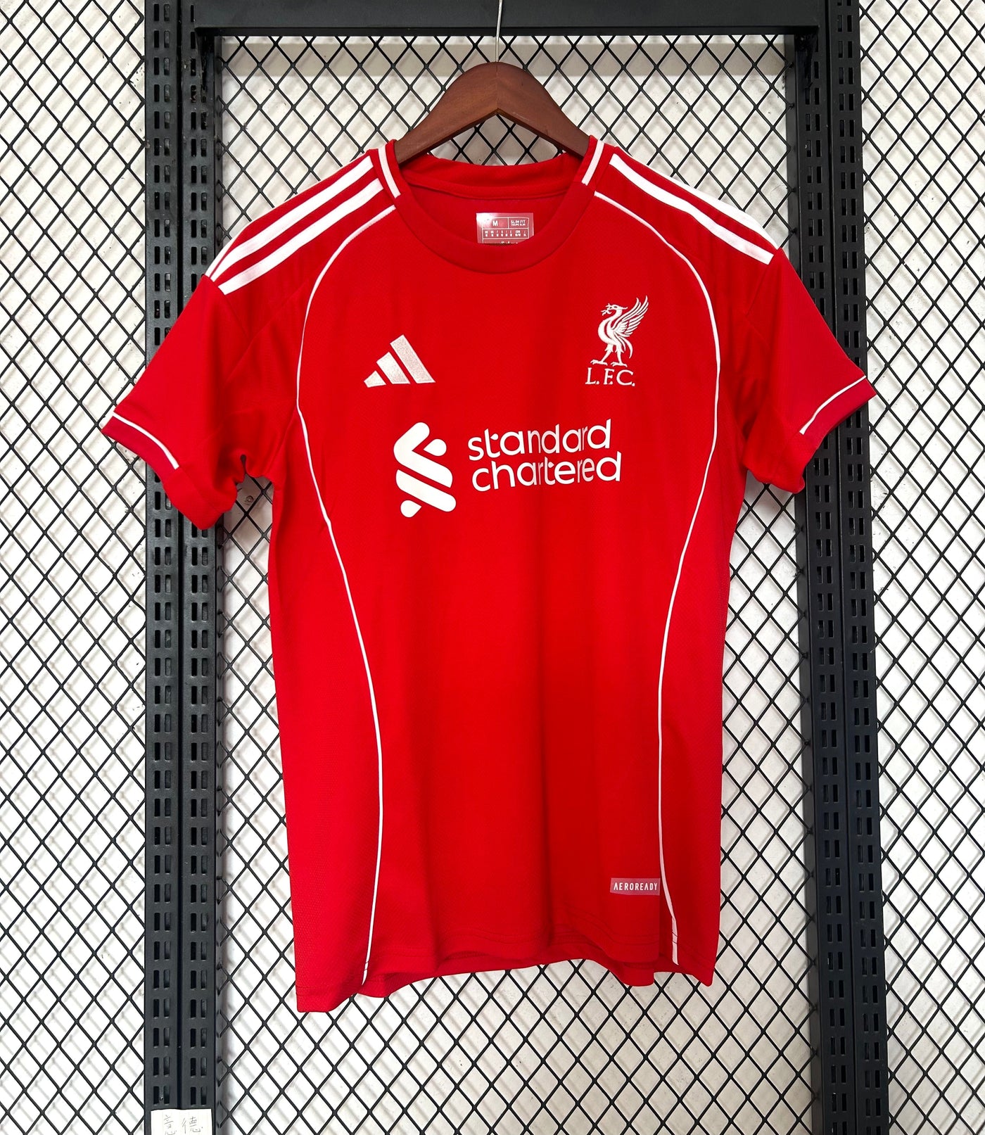 Liverpool 2025/2026 jersey