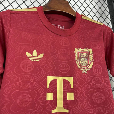 Kit Enfant Bayern Munich 125 ans 2024/2025