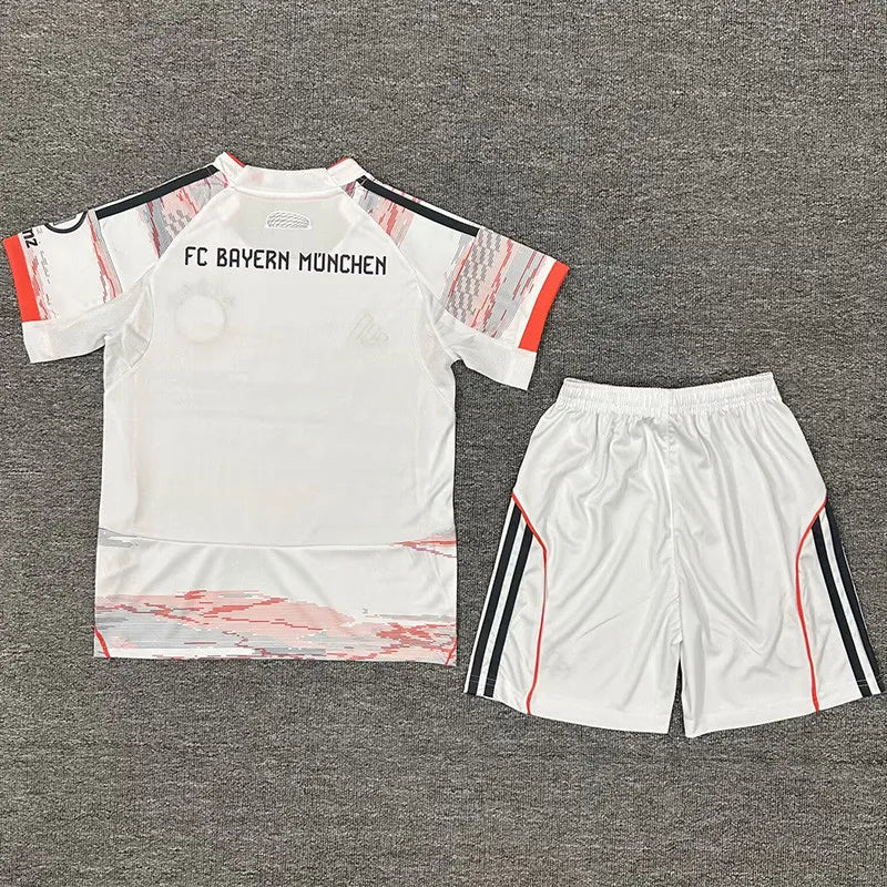 Kit Enfant Bayern Munich Extérieur 2025/2026