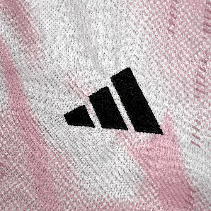 Maillot Real Madrid Concept 2024/2025