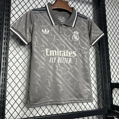 Kit Enfant Real Madrid 2024/2025
