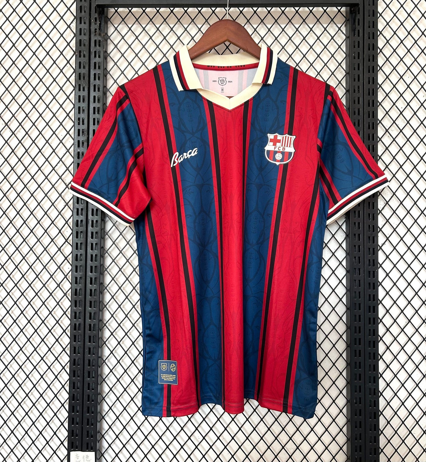 MAILLOT DE POLO BARCELONE 2025/2026 NOUVELLE ÉDITION